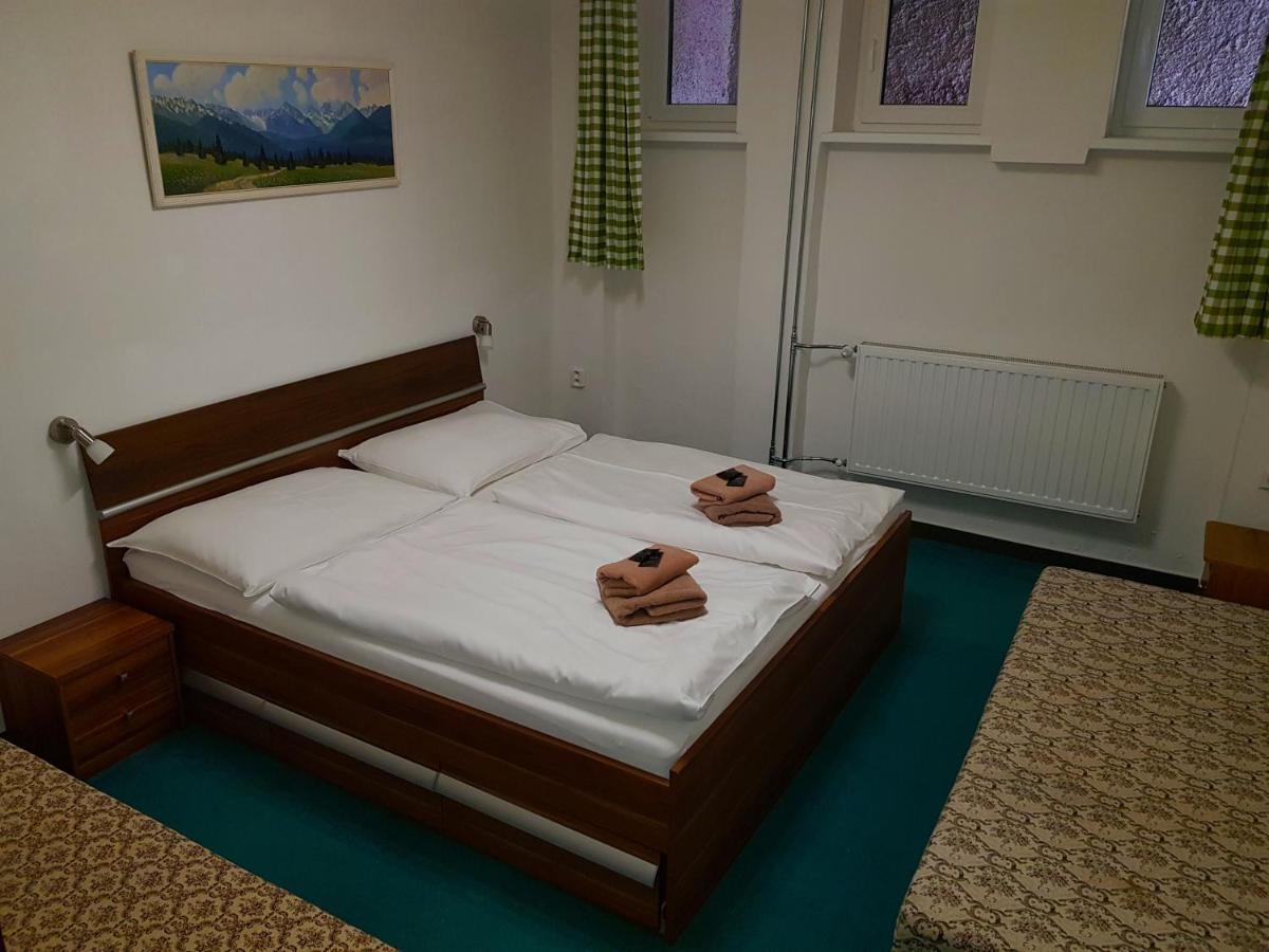 Hotel Sasanka Tatranská Lomnica Zimmer foto